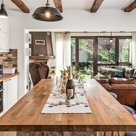 Vilă By Interhome *